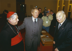 Prymas Polski, prof. Andrzej Stelmachowski i Sławomir Siwek
